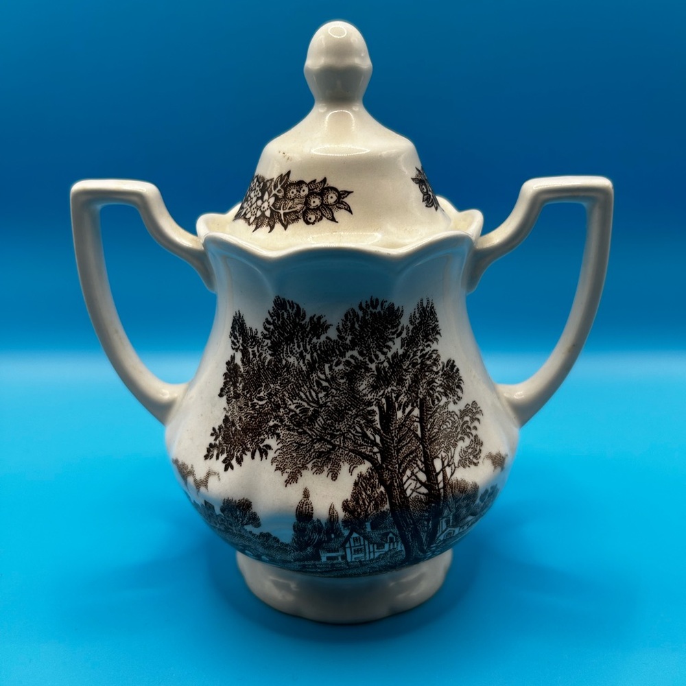 Vintage Alfred Meakin Ironstone Brown and White Covered Sugar Bowl